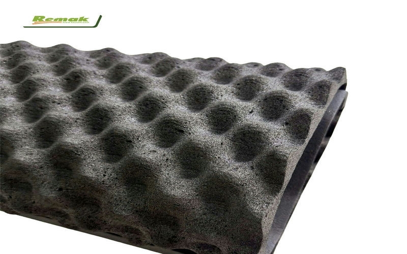 MÚT TRỨNG CAO SU LƯU HOÁ REMAK 4